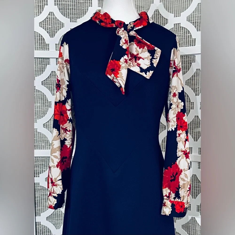 Vintage Navy Blue Dress Red Flowers 70s A Line Polyester 60s 1970s - Picture 3 of 15